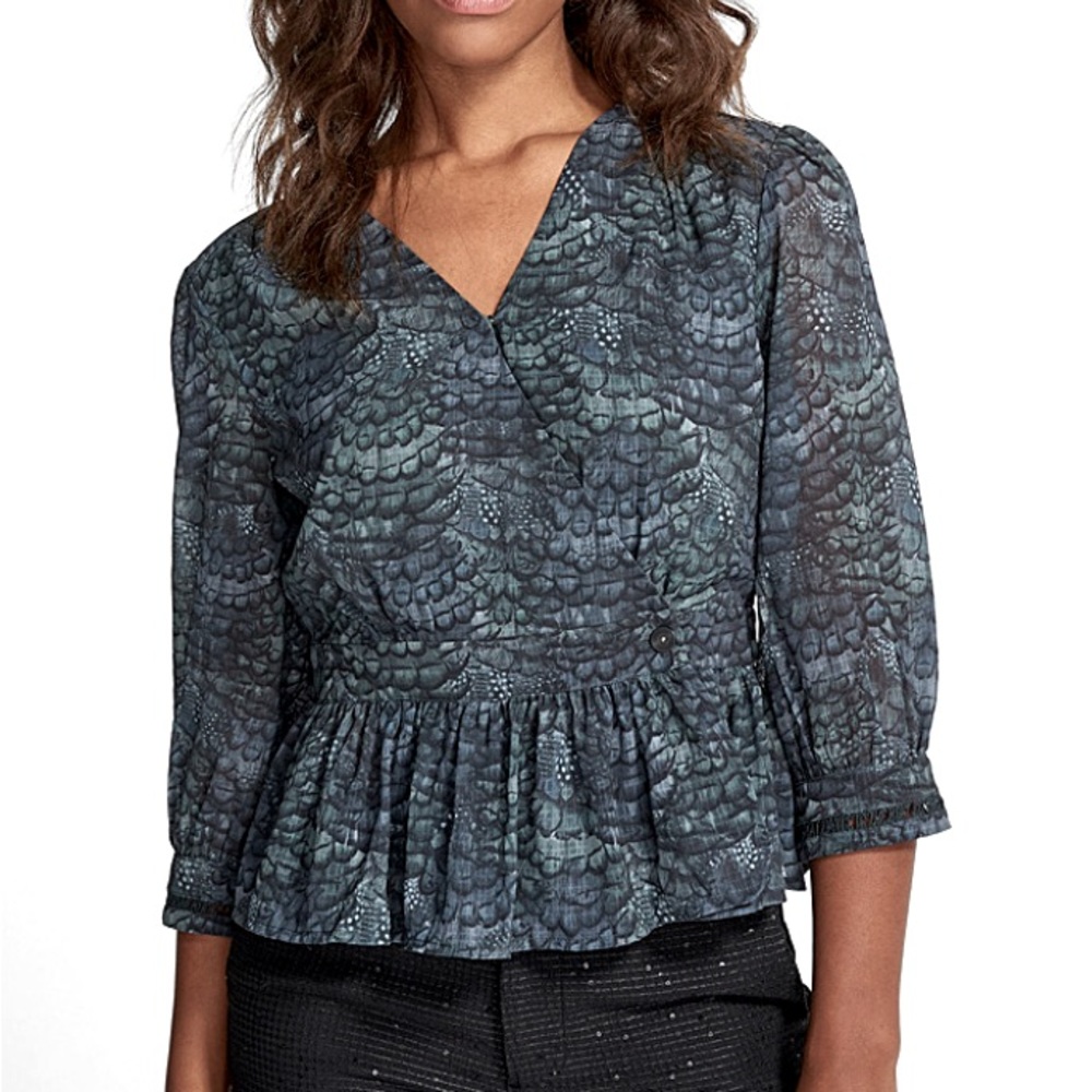 Scotch and Soda blouse 💖
